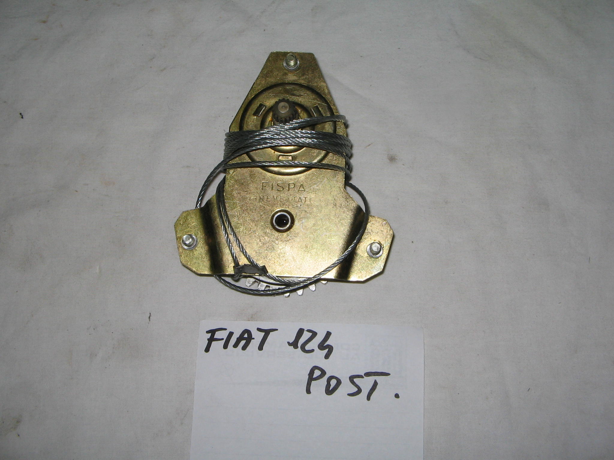 FIAT 124 ALZACRISTALLO N. 681